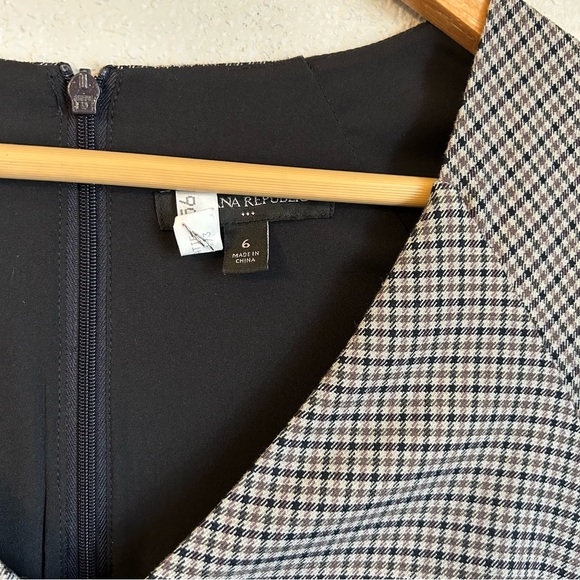 BANANA REPUBLIC - Women’s Plaid Cap Sleeve Bi-Stretch Sheath Dress Size 6 - Picture 3 of 5